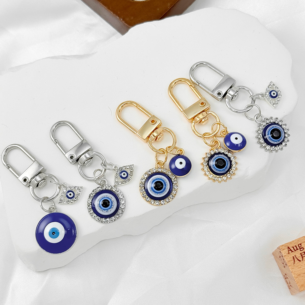 Men Accessories Evil Eye - Schlüsselanhänger mit Wimpern und Metall-Bösem-Auge für