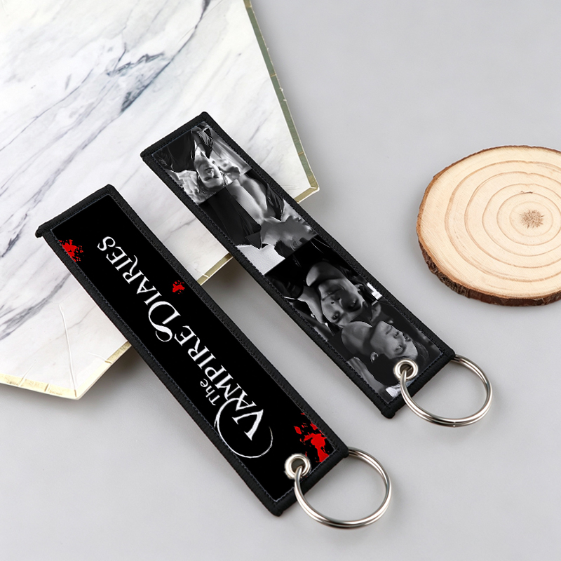 The Vampire Diaries Schlüssela – Men Accessories For Birthday Gift Bewertung und Preis