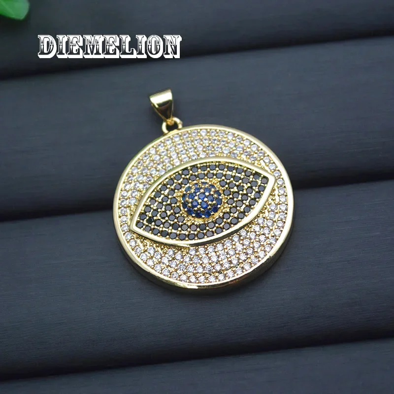 Großer Runder Anhänger mit Bla – Men Accessories Evil Eye Bewertung und Preis
